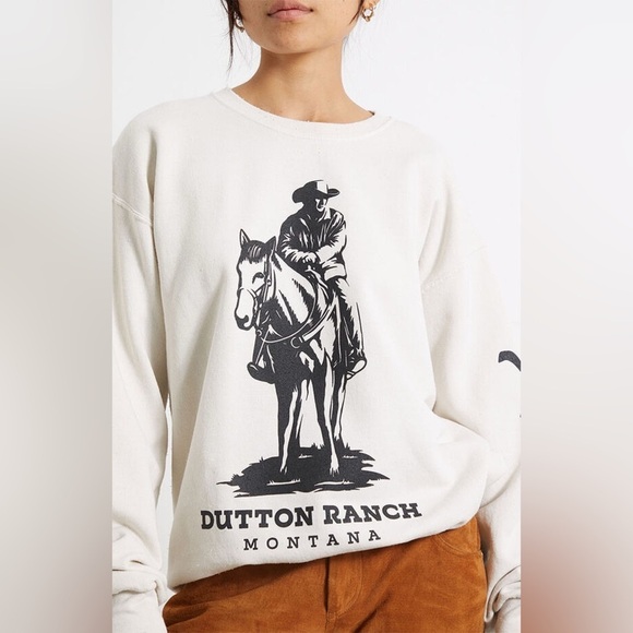 PacSun Tops - Pacsun Women’s Yellowstone Dutton Ranch Pullover- Size Medium